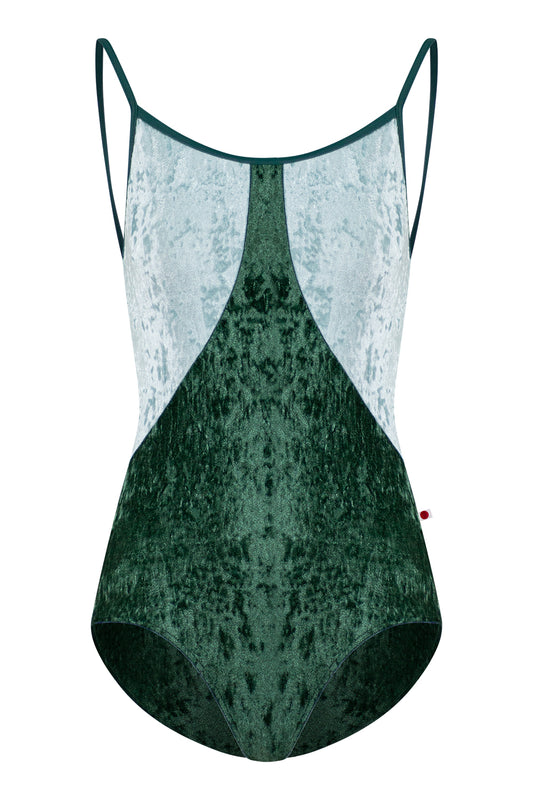 Amanda extra high-cut leotard in CV-Pine body color with CV-Ice top color and T-Kale trim color